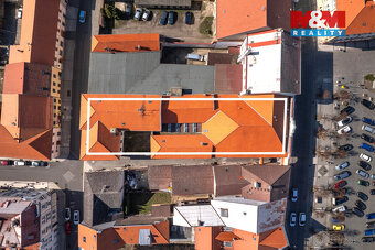 Prodej obchodního objektu, 1353 m², Louny, ul. Mírové náměst - 11