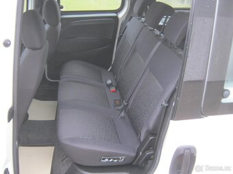 Doblo cargo combi 1.6  77 KW. - 11