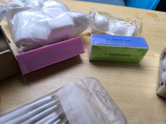 Úplně Nová uv lampa na nehty + kufřík sada na nehty. - 11