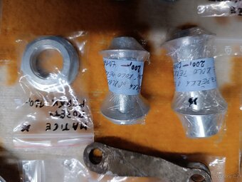 Jawa pérák dily - 11