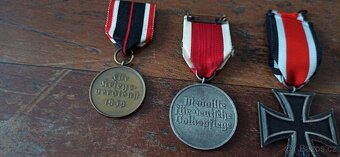 Medaile, vyznamenání, odznaky Německo. - 11