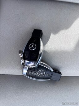 Mercedes-Benz E300 CDI, 170 kW, 4 MATIC - 11