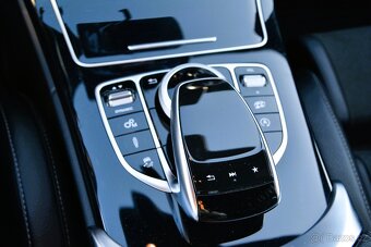 Mercedes-Benz Třídy C, C 63 S AMG - odpočet DPH - 11