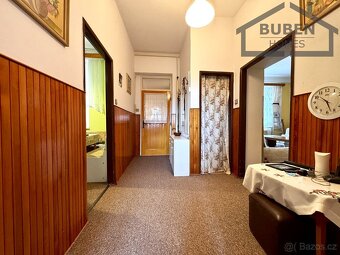 Bytová jednotka v RD s kolnou, skleníkem a zahradou  720  m2 - 11