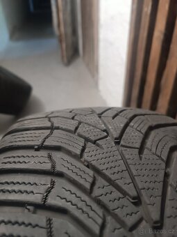 Zimní pneumatiky Kumho WinterCraft WP52 225/40/18 92W - 11
