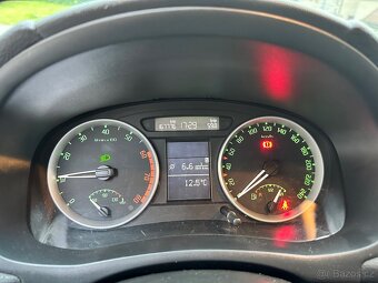 Škoda Fabia 2 1.6 16V 77kW - 11