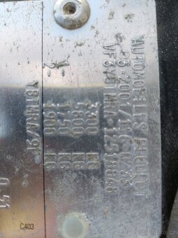 Peugeot Boxer 2.2Hdi, cca 135tis km, 9 míst - 11