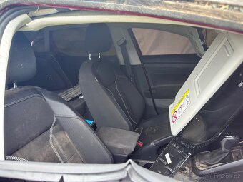 vw Taigo 1,0 TSI DSG - 11
