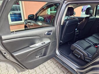 Fiat Freemont 2.0 Multijet Lounge 125kW 4WD - 11