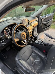 Mercedes-Benz GLS 350d 4Matic - 11