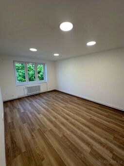 MODERNÍ NOVĚ ZREKONSTRUOVANÝ 2+1 BYT | UHERSKÉ HRADIŠTĚ - 11