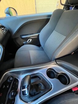 Dodge Challenger 5.7 HEMI – 2019 - 11