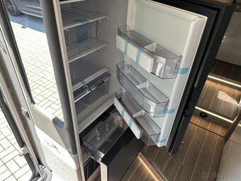 Roller Team Zefiro 287 TL - model 2026 - 11