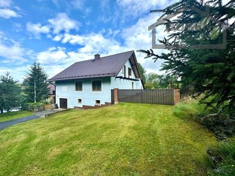 RD 4+1 (užitná plocha 448 m²) se zahradou 1371 m2  -  Písařo - 11