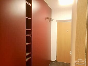 Pronájem moderního bytu 3+kk - Milíčovský háj - 11
