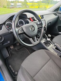 Škoda Octavia Combi 1.6 Tdi Style - 11