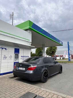 BMW E60 530d 173 kW | LCI facelift | M-paket | M57 | Manuál - 11