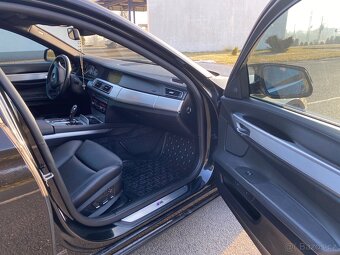 BMW 730D - 11
