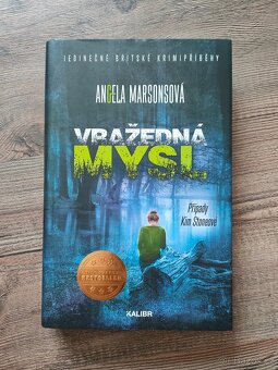 17x Kniha Angela Marsonsová - 11
