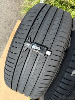 Zánovní letní pneu 235/45/18 Pirelli Cinturato P7 VOL - 11