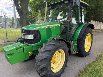 John Deere 5820  rv 2004   8300mth - 11