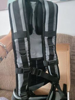 Postroj pro detektor - 11