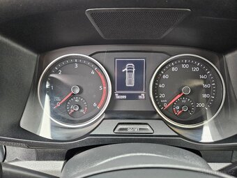 Volkswagen Crafter, 2,0 L2H2 5 míst - 11