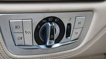 BMW Rad 7 750i xDrive A/T, FULL výbava, odpočet DPH - 11