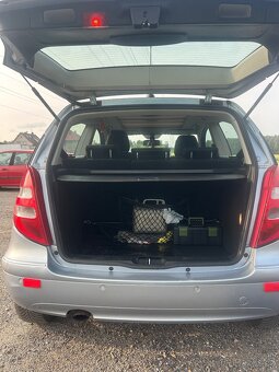 Mercedes-Benz A150 - 11