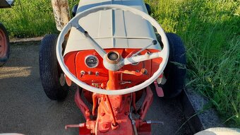 Ford 9n s motorem zetor 3011 - 11