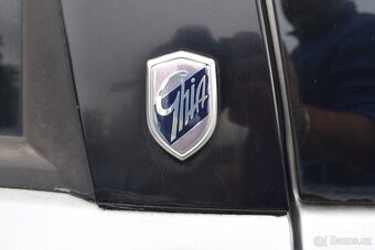Ford Mondeo 1,8 i GHIA,PO SERVISU,BEZ KOROZE - 11
