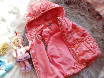 Dívčí vesta vel..98, 116, 122 - 11