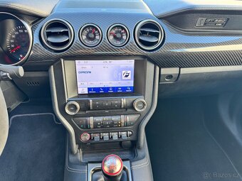 Ford Mustang 5.2L GT350 Shelby,392kw,2019,25tis.km - 11