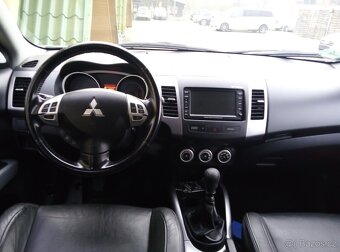 Mitsubishi Outlander, 2.2Di-D 115kW NAVI - 11