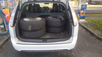 Ford Focus, 1,6i 74kW / LPG - 11