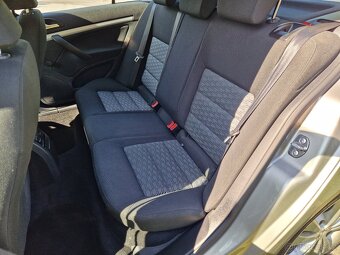 ŠKODA Octavia  2 1,6 MPI  75 KW, digiklima , vyhř  TOP STAV - 11