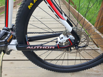 Author MODUS 29 CARBON - 11