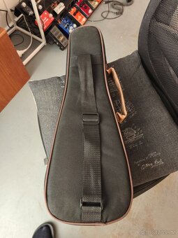 Ukulele soprán masivní Ortega - 11