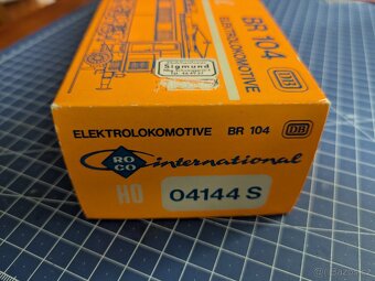 H0 Roco 04144S BR 104 DB - 11