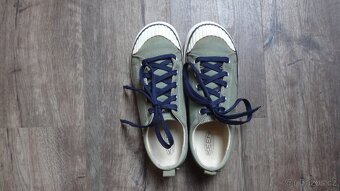 Dvoje tenisky Keen v.40 - 11