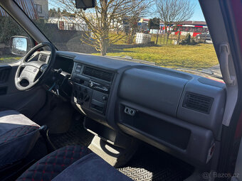 Volkswagen Multivan 2.5 TDI 75kW, 7. Míst, Manual, Tažné - 11