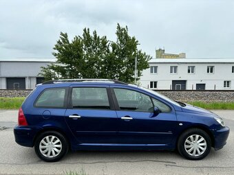 Peugeot 307 2,0HDI 79KW  7 míst - 11