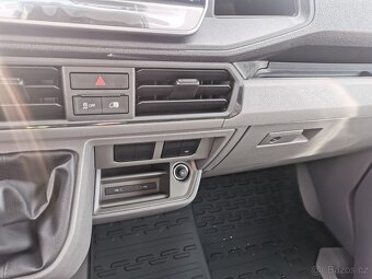 VW Crafter 2025 30 L3H2 LIFT BLACK LED PDC TAZNE LANE ASI - 11