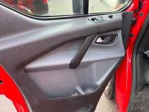 Ford Transit Custom 2.2 TDCi 74 KW - 11