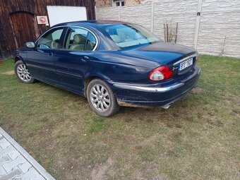 Jaguar X-Type, 2.5V6, benzín - 11