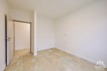 Pronájem bytu 3+kk,76,8m², v novostavbě s balkonem a parkova - 11