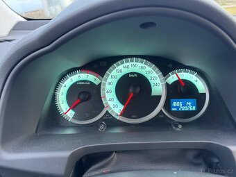 Toyota Corolla Verso 1,8 VVT-i 95 KW r.v.2004. - 11