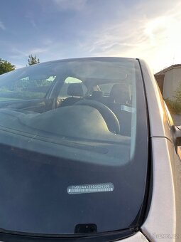 ŠKODA OCTAVIA 2 TOUR 1.6. MPI 2012 - 11