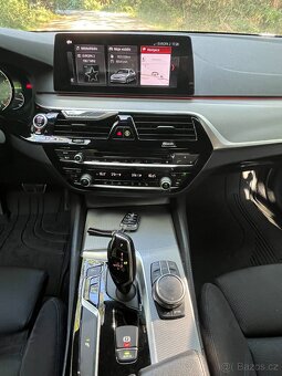 BMW 520D G30 - 11