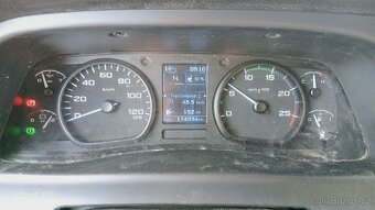 Ford Cargo8x4 4142DM stříbrný - 11